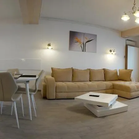 Apartmán Sophia 2 Mamaia, Cu Piscina Si Catre Mamaia